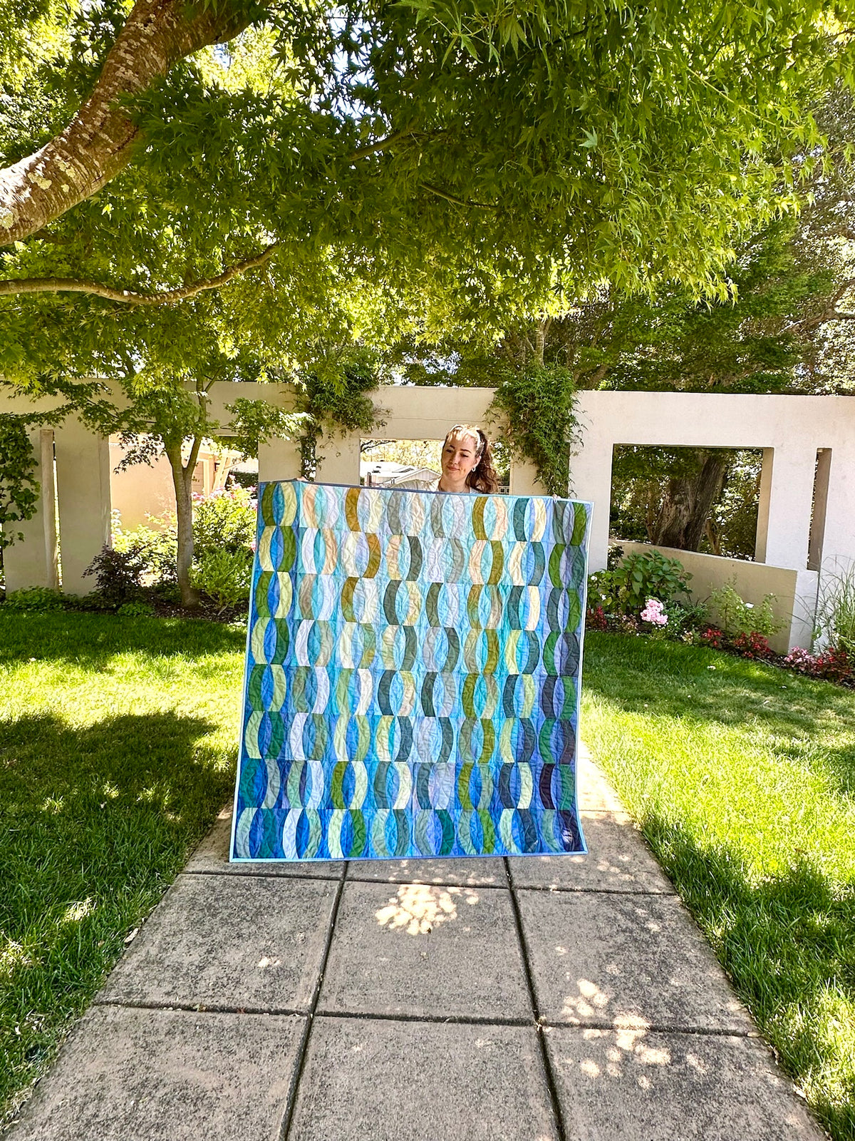 Curvy Kelp Quilt Kit (PRE-ORDER SHIPS NOVEMBER)